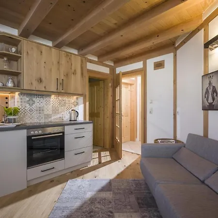 Murmele Apartment *